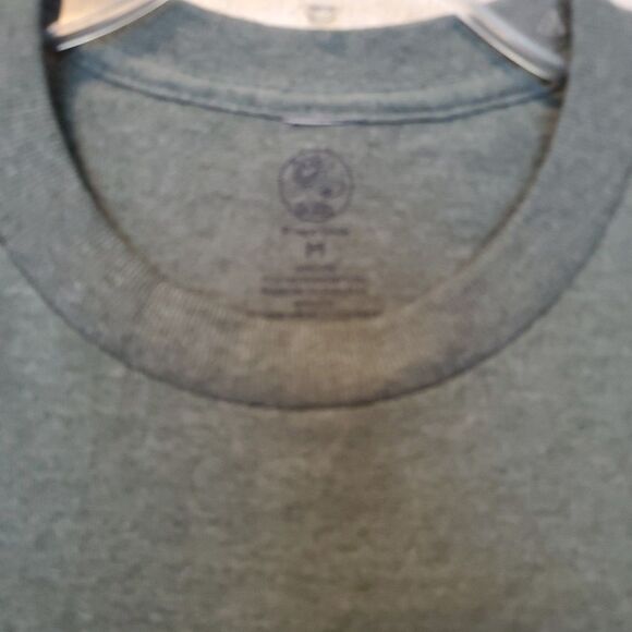 Dog is Good T-Shirt Mens Size M Medium Green "Never Camp Alone" 100% Cotton - Picture 14 of 16